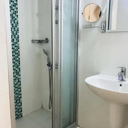 Richloungeotel Alojamento de Acomodação e Pequeno-almoço *